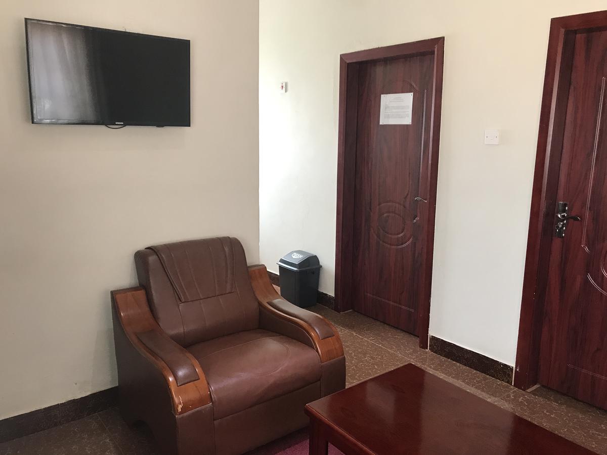Northern Rock Hotel Mpika Room photo